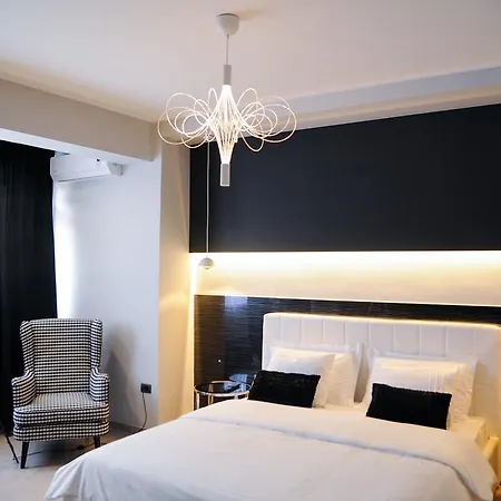 Tiranatop Suites تيرانا