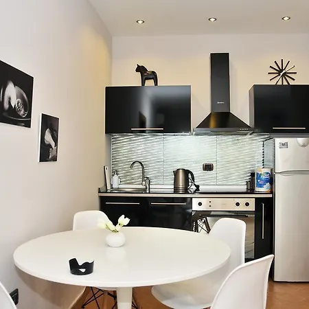 Tiranatop Suites